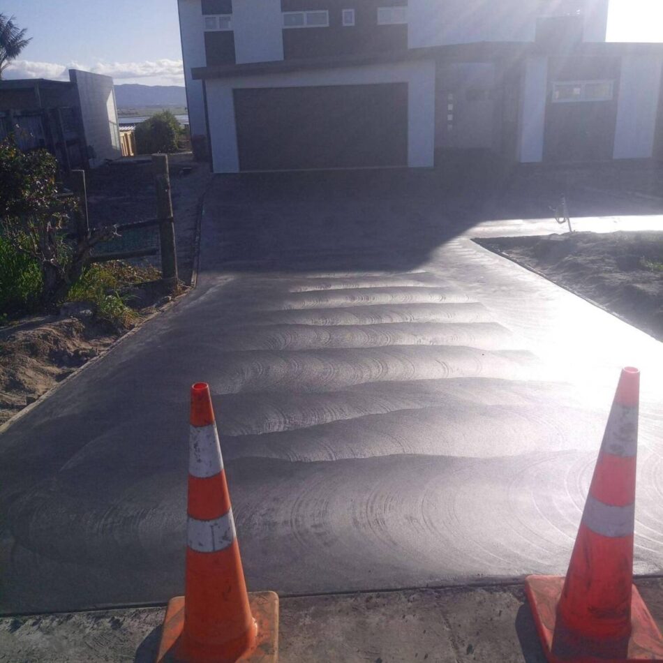 Enhance Your Home's Curb Appeal with Concrete Driveways