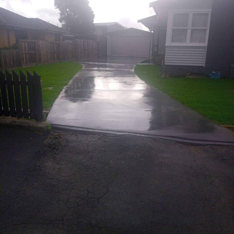 Concrete Driveways Hamilton: Get High-Quality Service